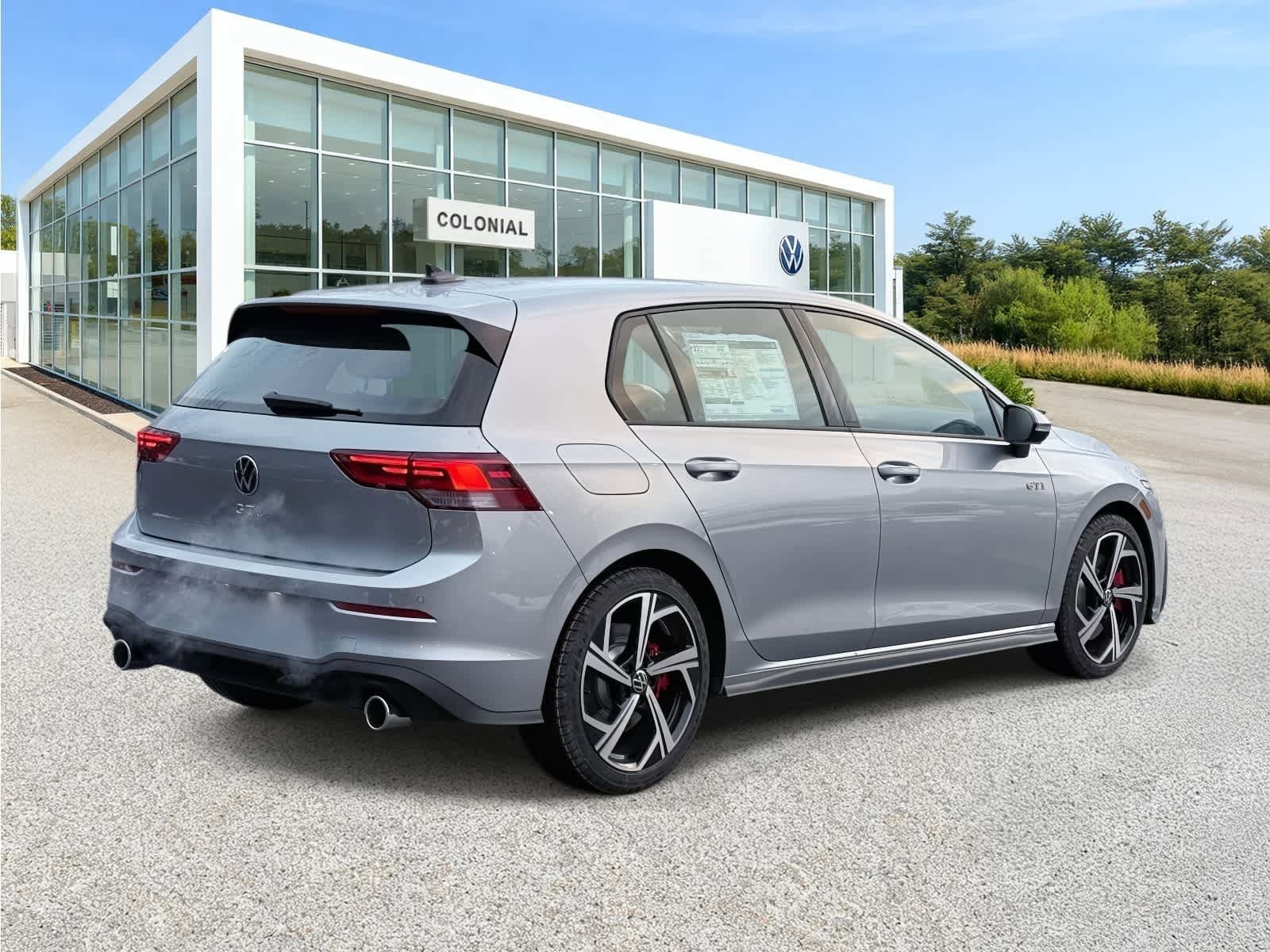 New 2026 Volkswagen GTI SE FWD image 5