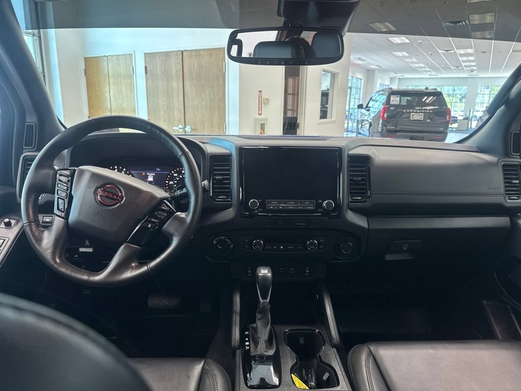 Used 2022 Nissan Frontier PRO-4X w/ Pro-4X Premium Package AWD/4WD image 14