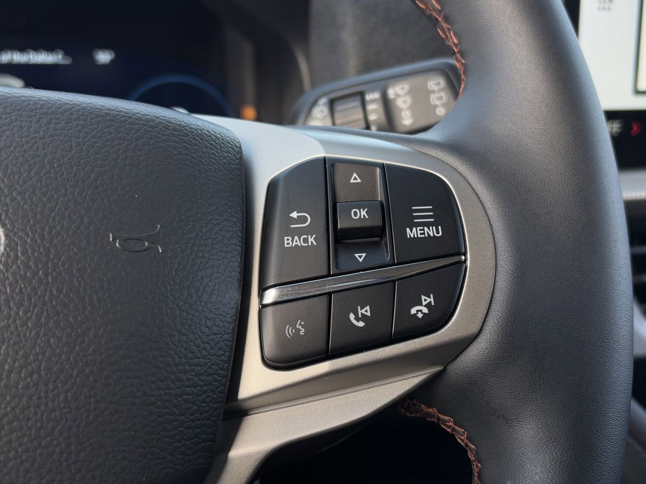 New 2026 Ford Explorer Active w/ Active Comfort Package image 50
