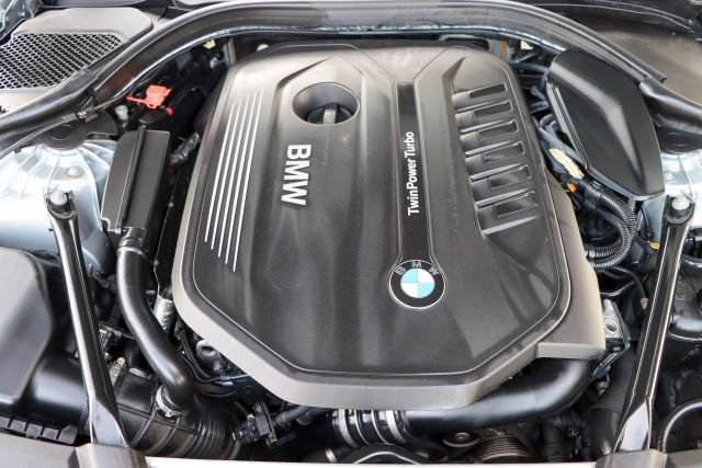 Used 2017 BMW 540i xDrive image 42