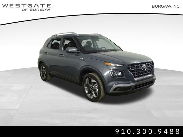 Used 2024 Hyundai Venue SEL image 1