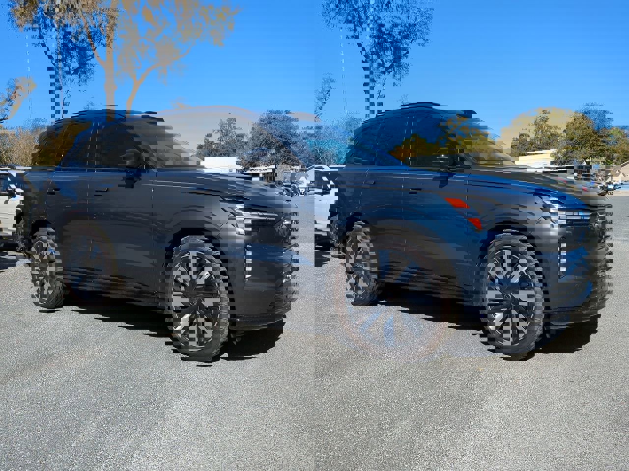 New 2025 Volvo EX90 Ultra image 2