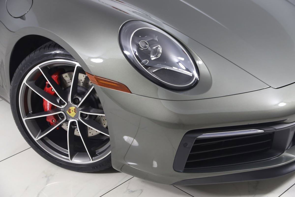 Used 2021 Porsche 911 Carrera S w/ Sport Package RWD image 23