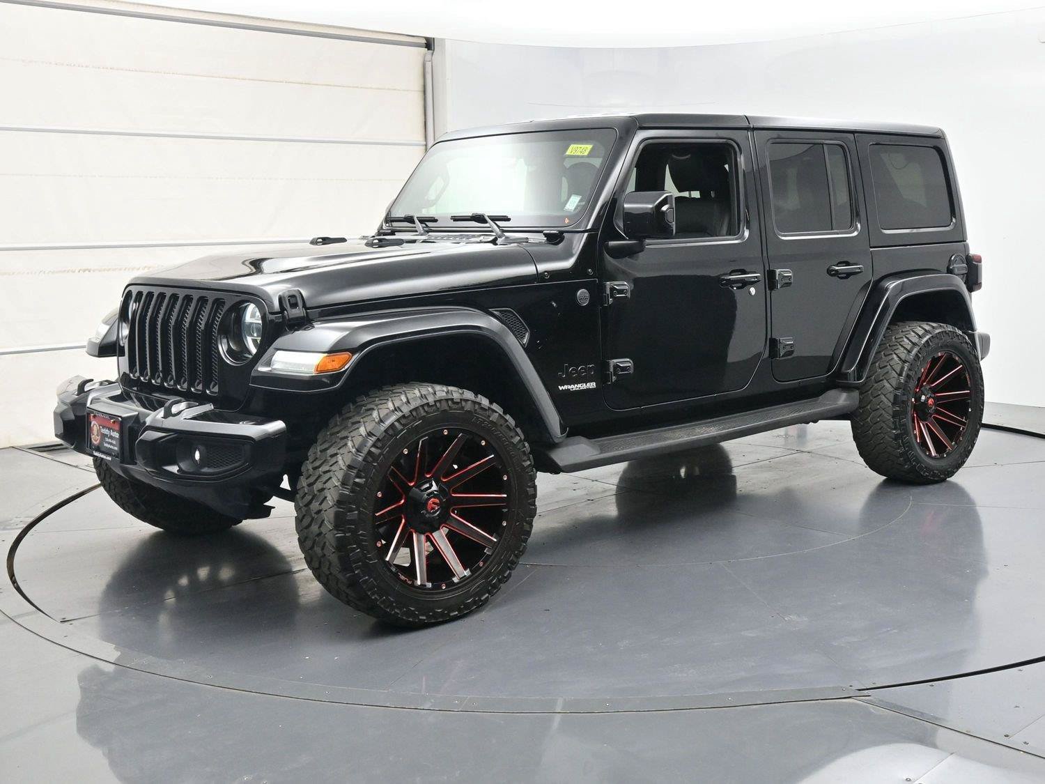 Used 2021 Jeep Wrangler Unlimited Sahara AWD/4WD image 23