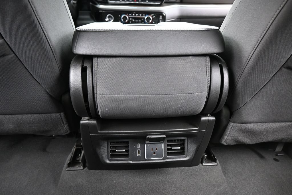 Used 2024 Chevrolet Silverado 1500 LT RWD image 36