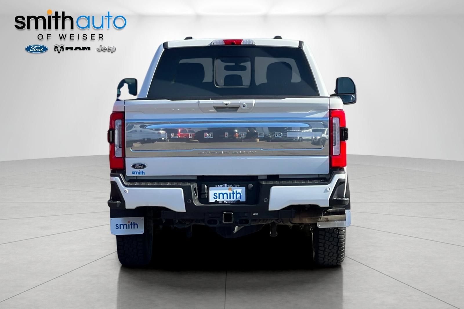Used 2024 Ford F350 Limited AWD/4WD image 5