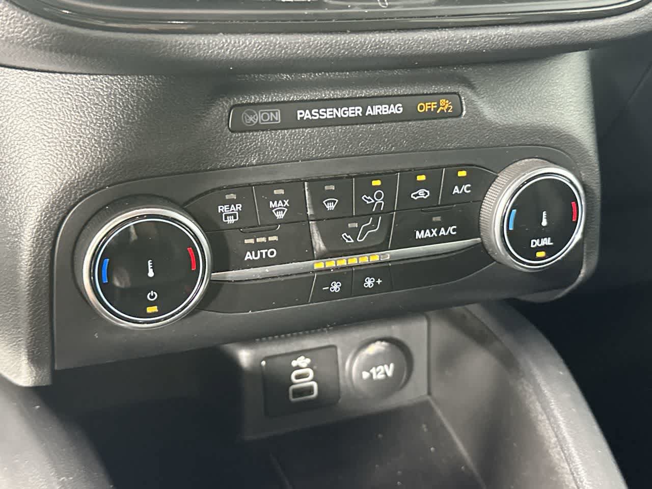 Used 2025 Ford Escape ST-Line FWD image 20