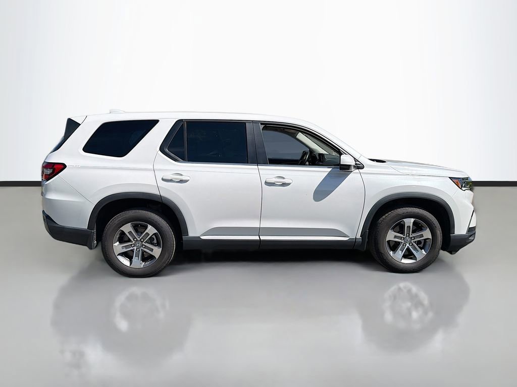 Used 2023 Honda Pilot EX-L image 4