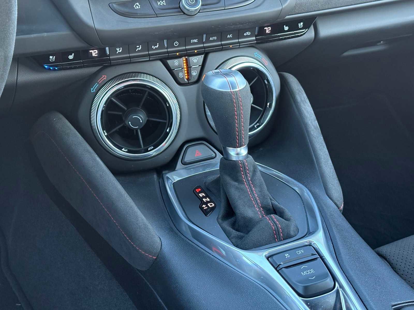 Used 2018 Chevrolet Camaro ZL1 image 17