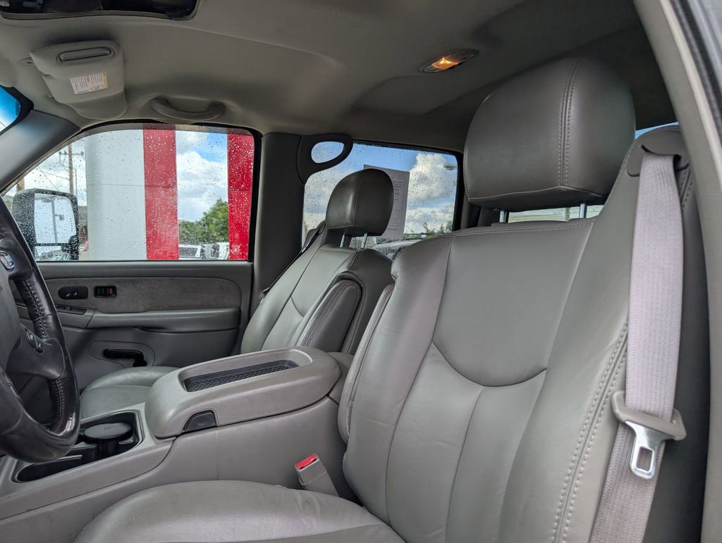 Used 2003 Chevrolet Silverado 1500 LT w/ Skid Plate Package AWD/4WD image 6