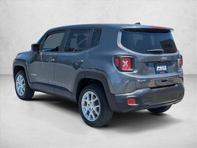 Used 2023 Jeep Renegade Latitude AWD/4WD image 8