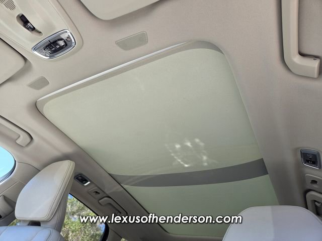 Used 2021 Volvo XC60 T8 Inscription w/ Protection Package Premier image 11