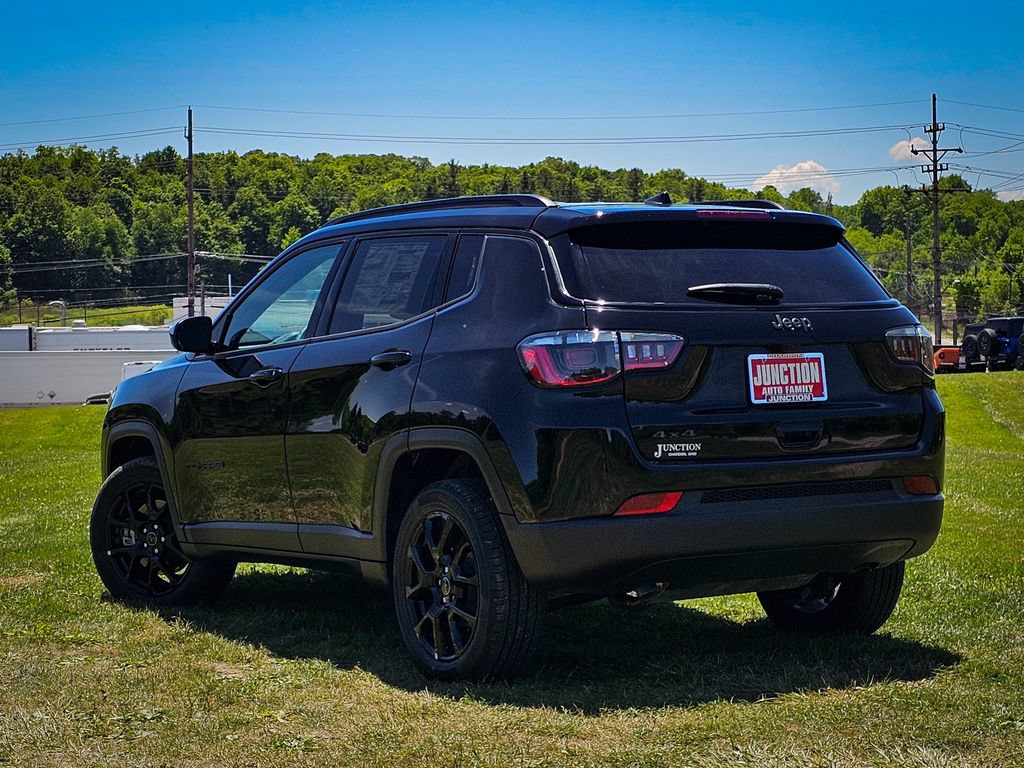 New 2026 Jeep Compass Latitude AWD/4WD image 5