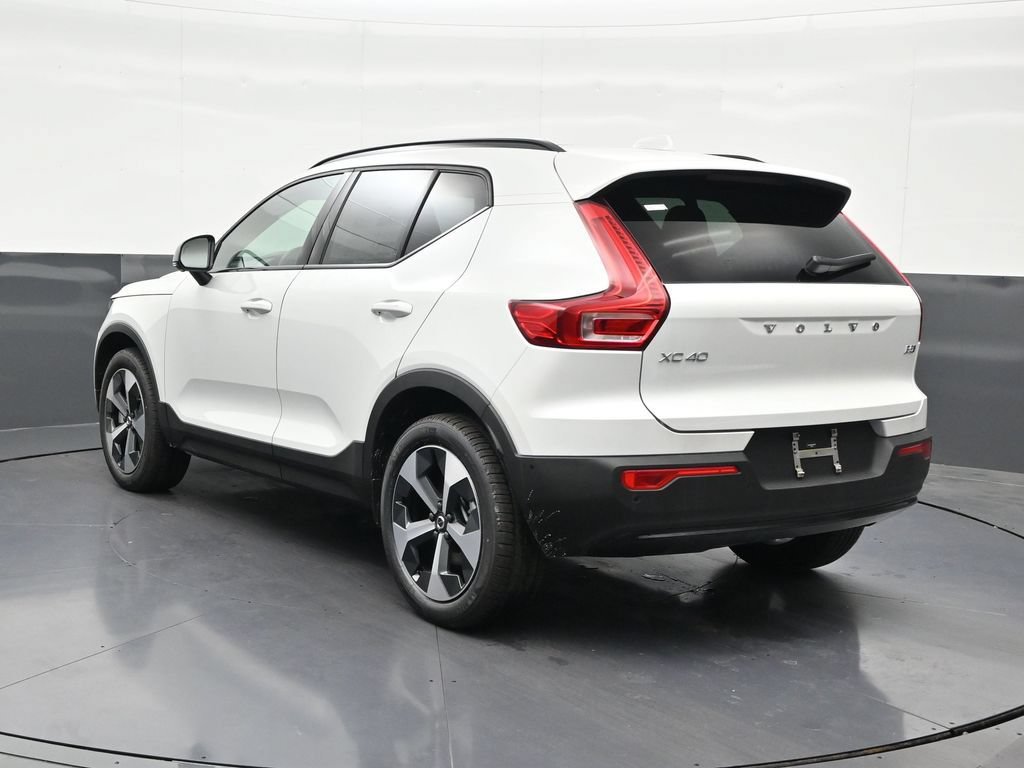 New 2026 Volvo XC40 B5 Plus w/ Protection Package Premier AWD/4WD image 3