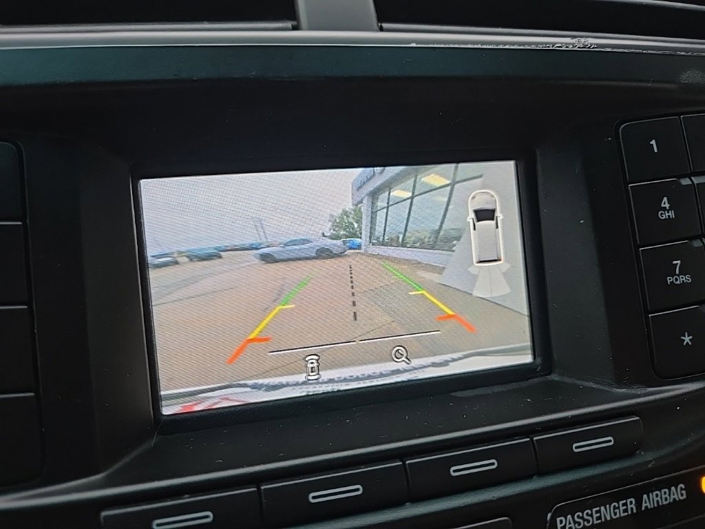 Used 2017 Ford Explorer XLT image 5