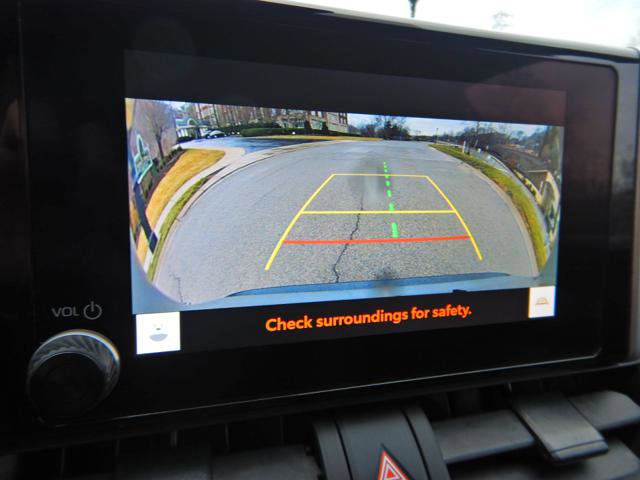 Used 2025 Toyota RAV4 XLE image 10