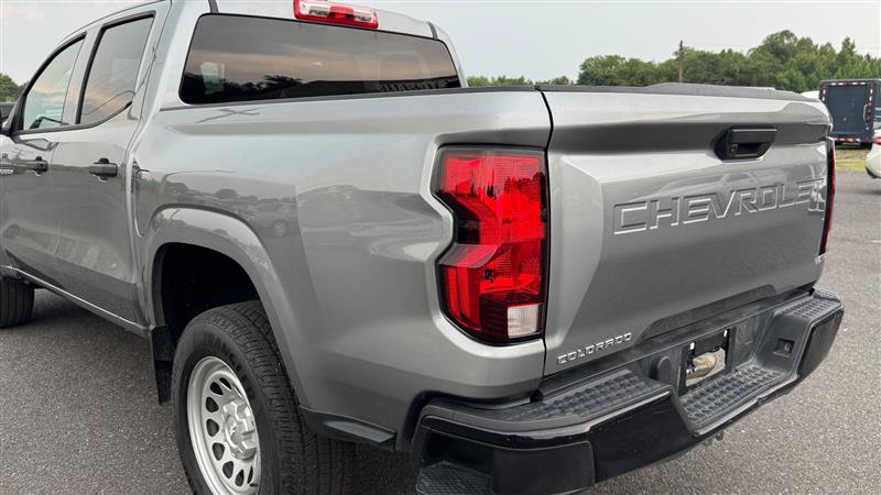 Used 2023 Chevrolet Colorado W/T RWD image 15