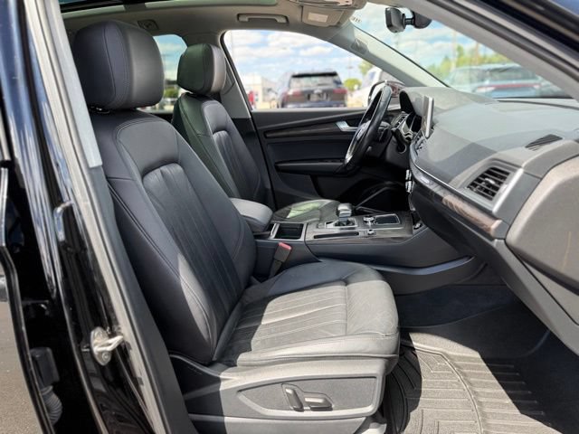 Used 2018 Audi Q5 2.0T Premium Plus w/ Premium Plus Package AWD/4WD image 16