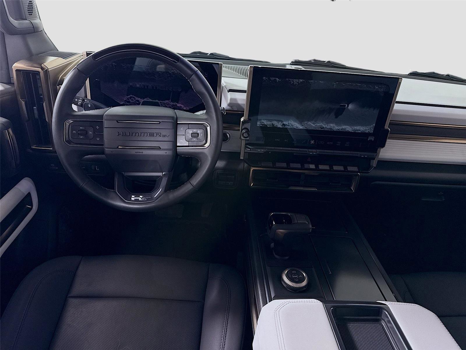 Used 2024 GMC Hummer EV 2X w/ Extreme Off-Road Package image 2