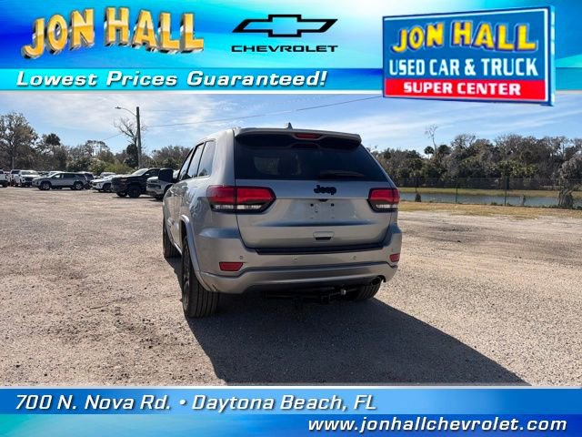 Used 2018 Jeep Grand Cherokee Altitude image 10