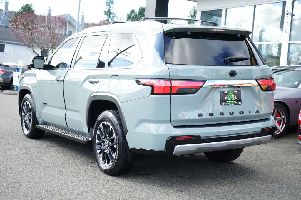 Used 2024 Toyota Sequoia Limited image 3