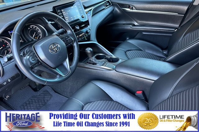 Used 2022 Toyota Camry SE w/ Carpet Mat Package (TMS) FWD image 10