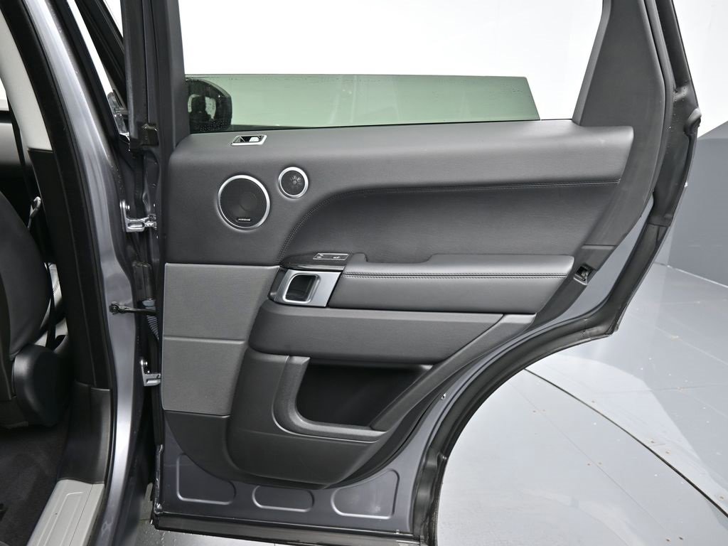 Used 2020 Land Rover Range Rover Sport HSE image 37