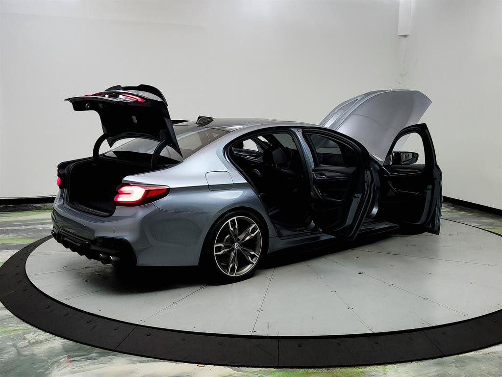 Used 2020 BMW M550i xDrive AWD/4WD image 11