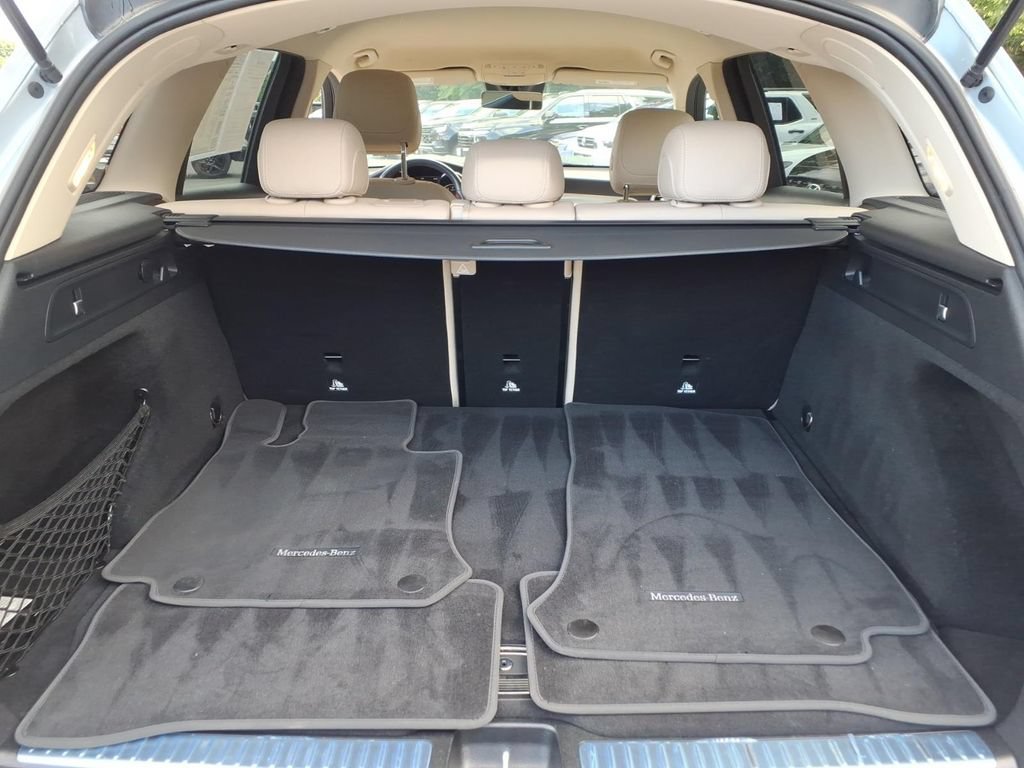 Used 2022 Mercedes-Benz GLC 300 image 15