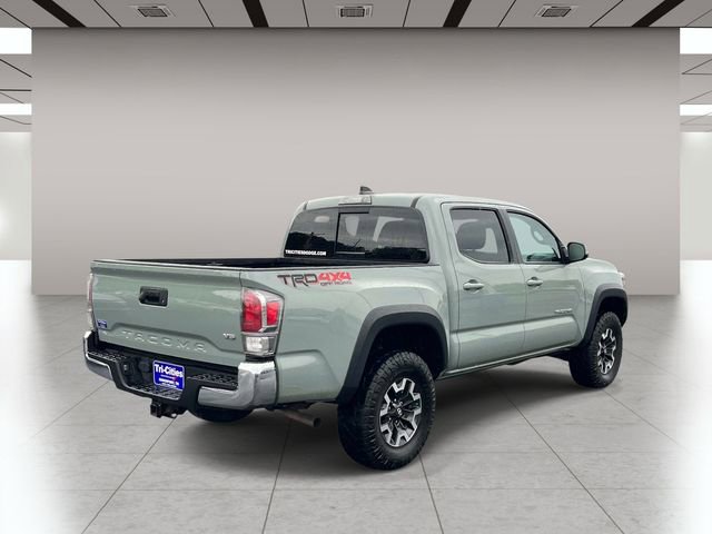 Used 2023 Toyota Tacoma TRD Off-Road AWD/4WD image 3