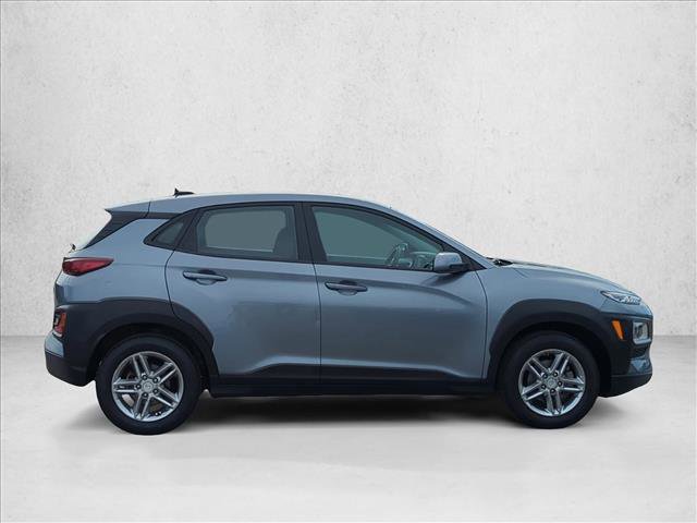 Used 2021 Hyundai Kona SE w/ Cargo Package image 4