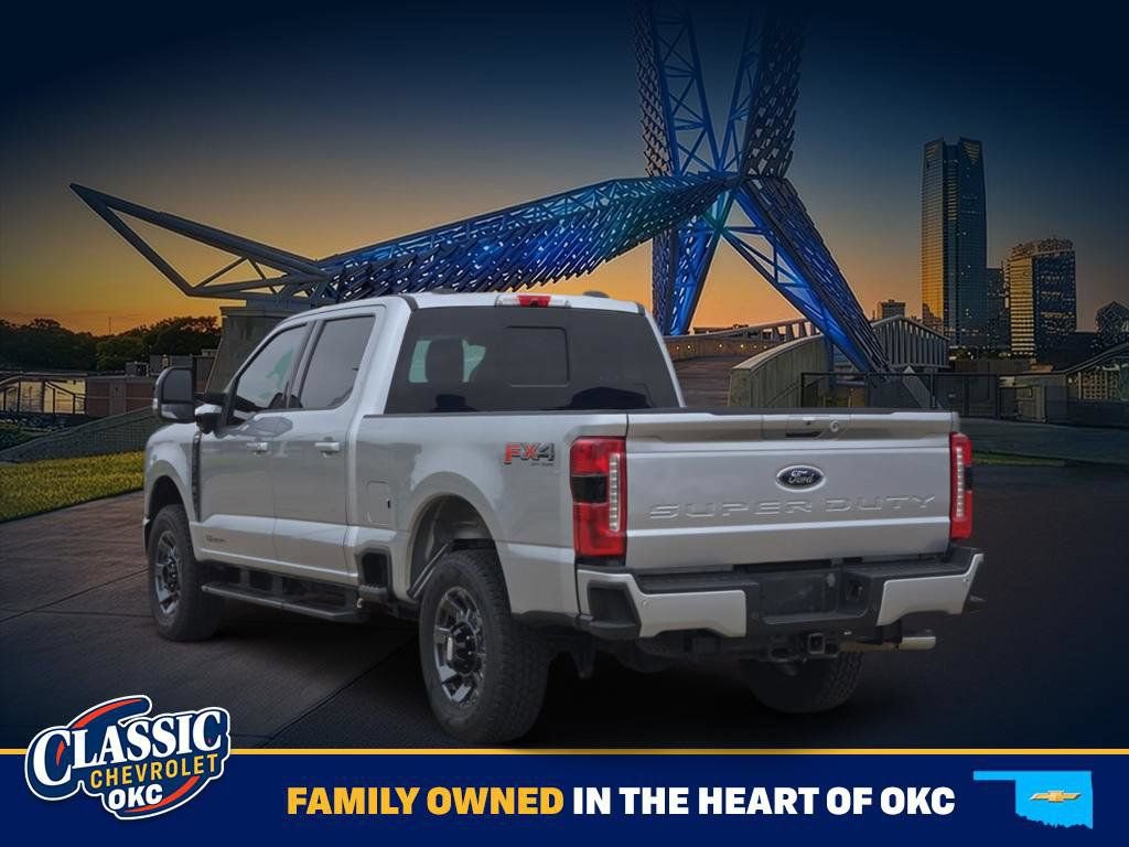 Used 2023 Ford F250 Lariat w/ Lariat Ultimate Package AWD/4WD image 5