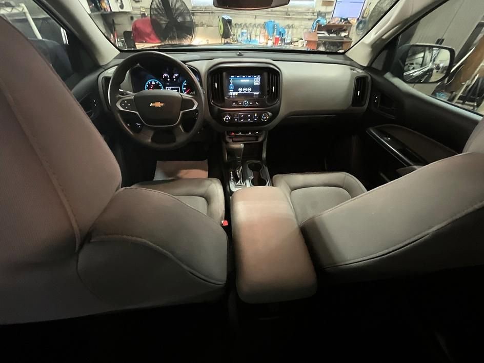 Used 2019 Chevrolet Colorado W/T w/ WT Convenience Package image 3