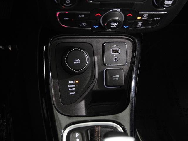 Used 2020 Jeep Compass Limited image 15