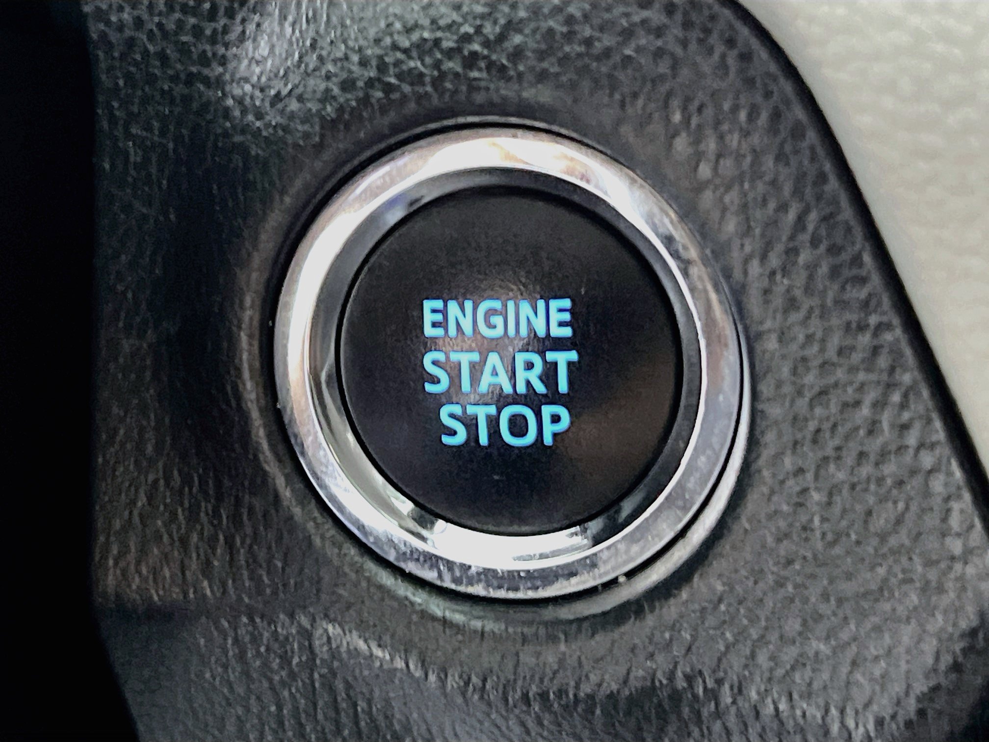 Used 2021 Toyota RAV4 XLE FWD image 23