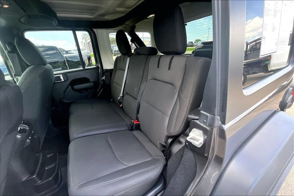 Used 2023 Jeep Wrangler Unlimited w/ 8.4" Radio Group AWD/4WD image 23