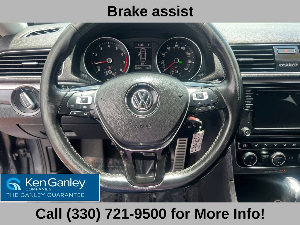 Used 2018 Volkswagen Passat 2.0T R-Line FWD image 33