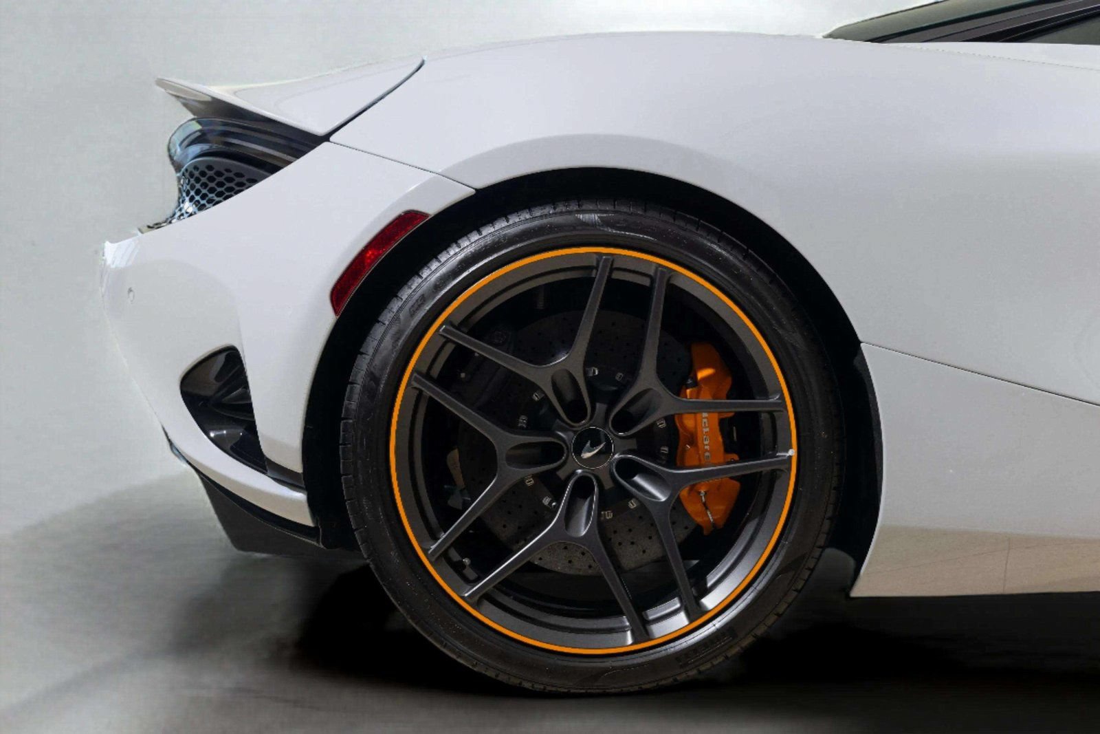 New 2026 McLaren 750S RWD image 15