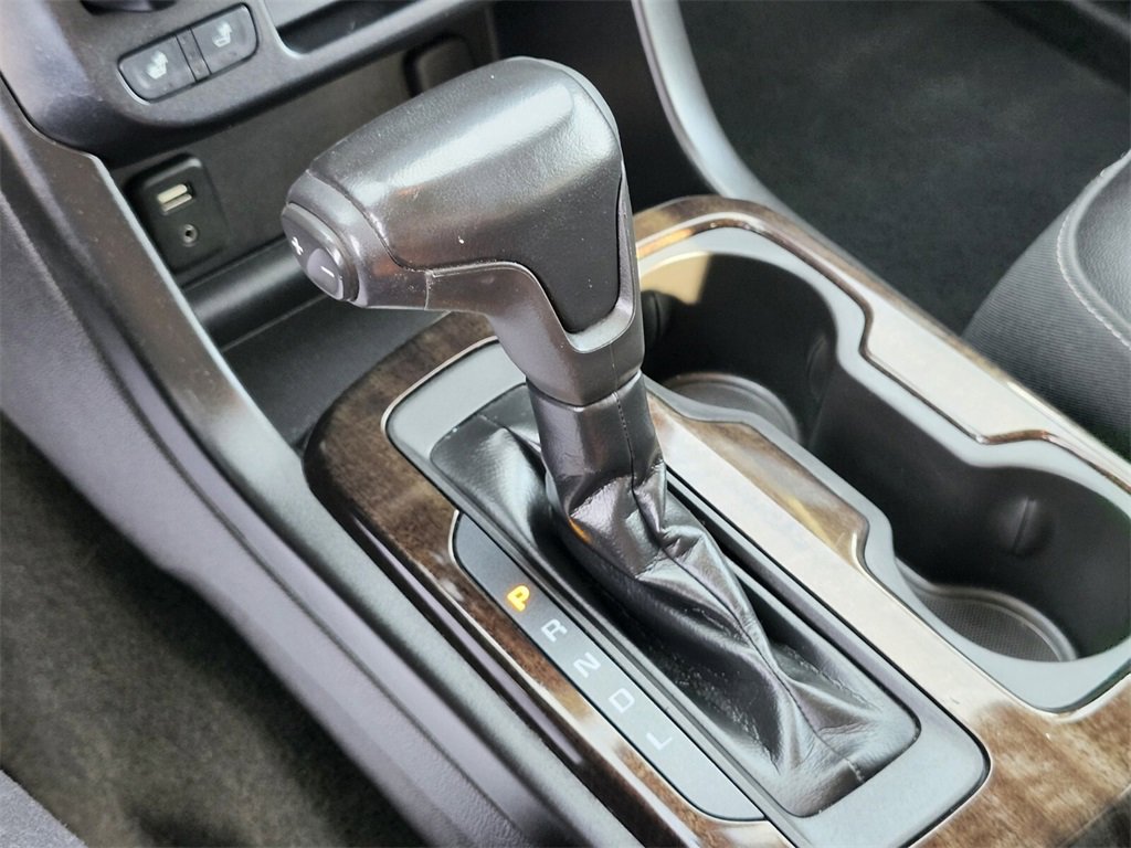 Used 2017 GMC Canyon SLT w/ Trailering Package image 25