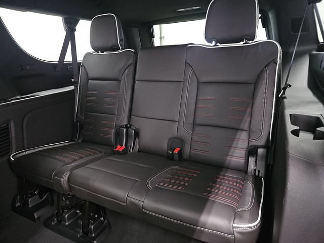 New 2026 GMC Yukon XL AT4 Ultimate AWD/4WD image 39