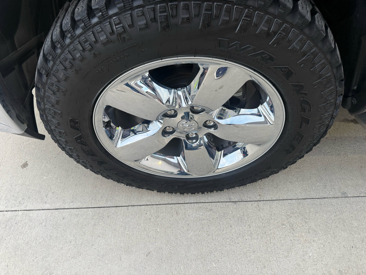 Used 2019 RAM 1500 Big Horn image 9