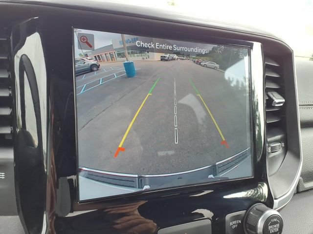Used 2023 RAM 1500 Laramie AWD/4WD image 18