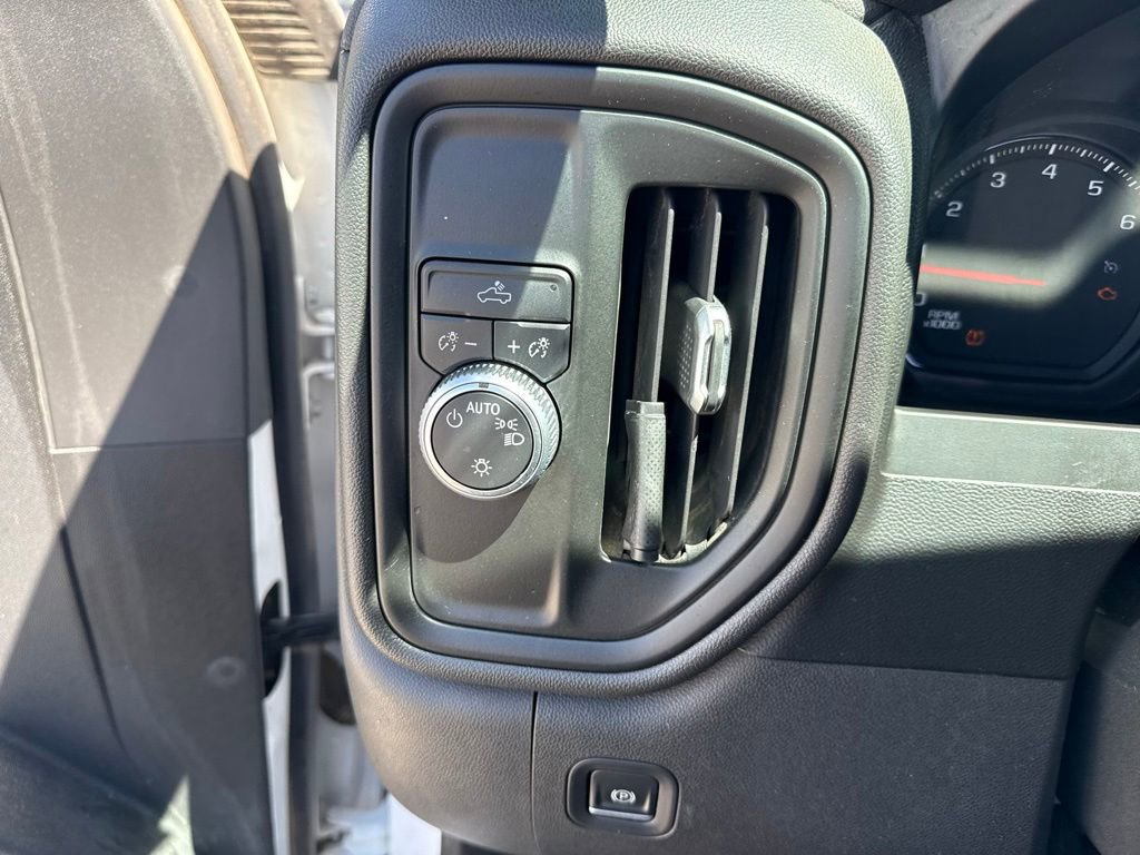 Used 2020 GMC Sierra 1500 2WD Regular Cab w/ Convenience Package image 15