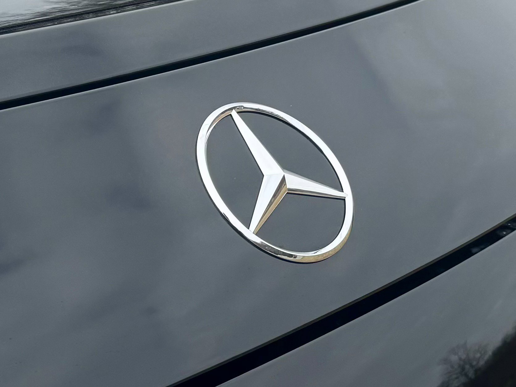 Used 2022 Mercedes-Benz SL 63 AMG 4MATIC w/ Driver Assistance Package image 58