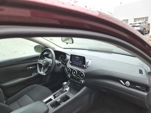 Used 2023 Nissan Sentra SV FWD image 9