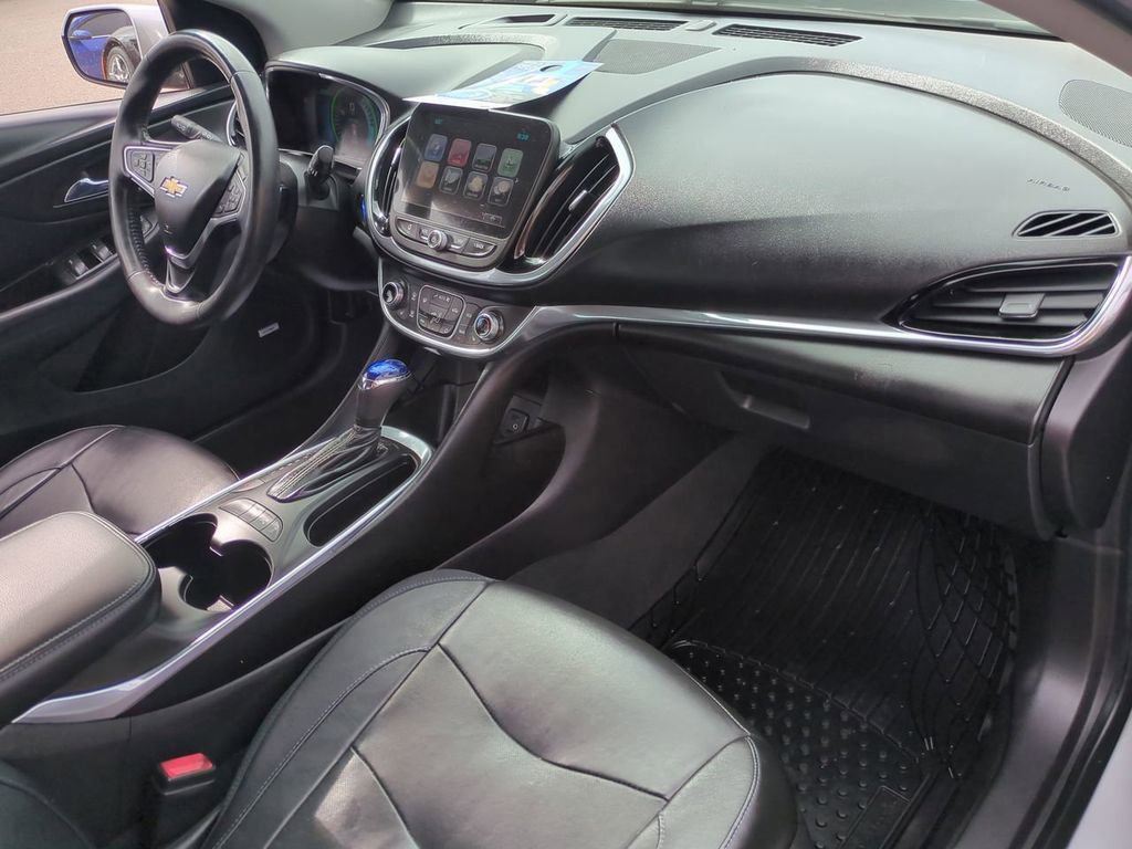 Used 2017 Chevrolet Volt Premier w/ Driver Confidence II Package image 28