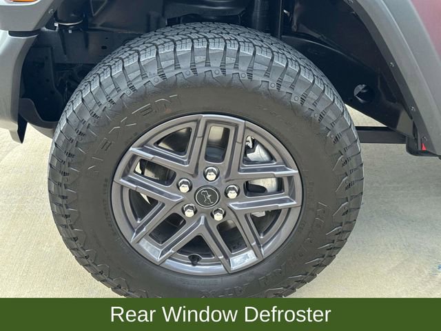 Used 2025 Jeep Wrangler Unlimited Sport AWD/4WD image 6