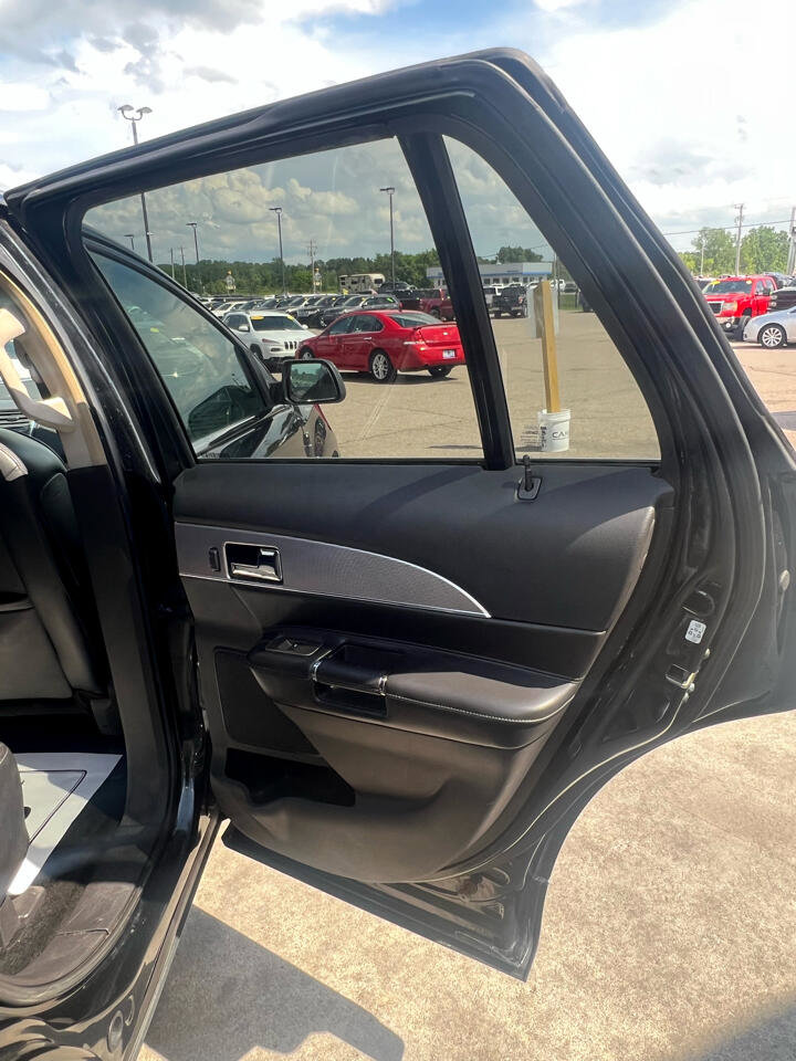 Used 2011 Lincoln MKX AWD w/ Sight & Sound Pkg image 14