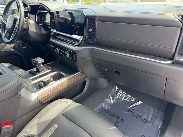 Used 2022 Chevrolet Silverado 1500 RST image 5