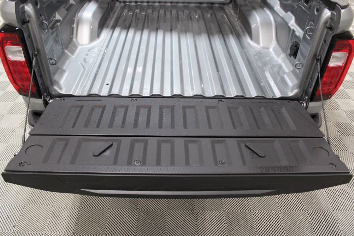 New 2026 GMC Canyon Elevation w/ Convenience Package image 15